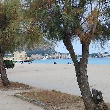 Apartment Mondello La Piazzetta Palermo