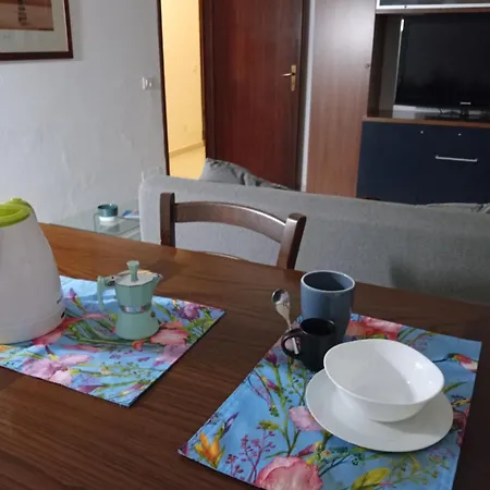 Mondello La Piazzetta Apartment *
