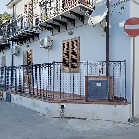 Apartment Mondello La Piazzetta
